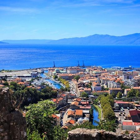 Apartman Neverin Lägenhet Rijeka Exteriör bild
