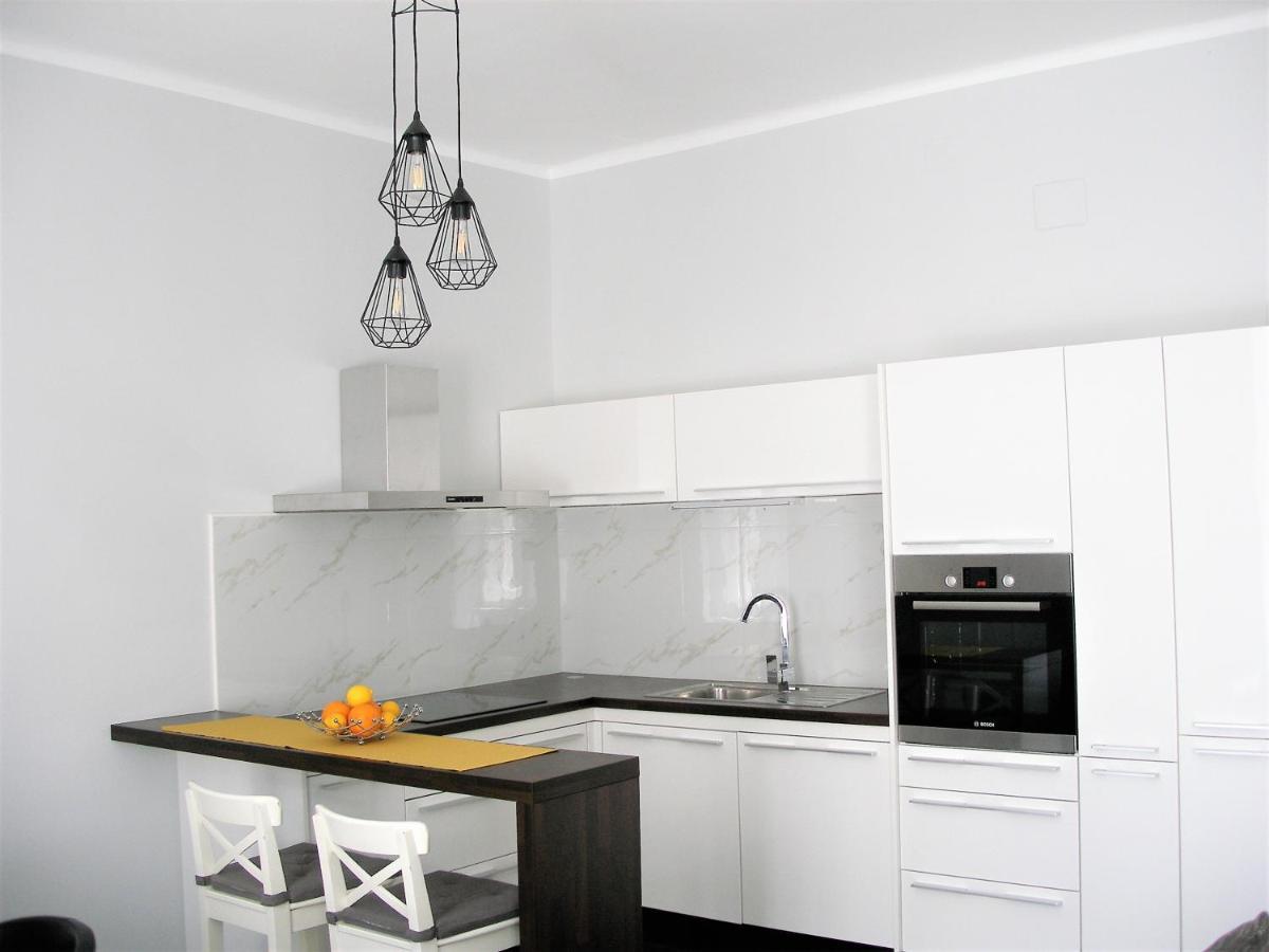 Apartman Neverin Lägenhet Rijeka Exteriör bild