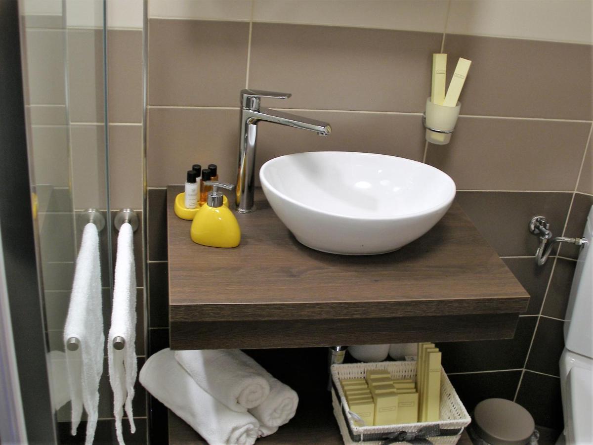 Apartman Neverin Lägenhet Rijeka Exteriör bild